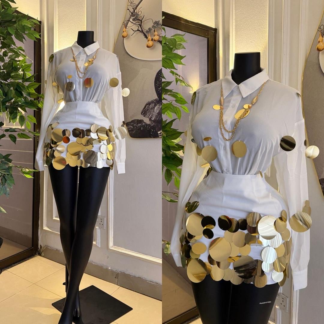 claracrocs's tweet image. *New in*💃💃💃
*Luxury grade A sequence shiffon 2pcs set*
*Size:S M L XL fits XXL*
*Price:86,000*
*Brand:UK* 🇬🇧
*Quality is luxury*💯💯💯