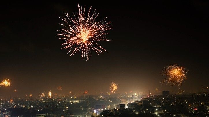 sumitkumar_rps's tweet image. ⛔️ The Supreme Court of India is considering lifting the ban on firecrackers in Delhi-NCR for Diwali celebrations.