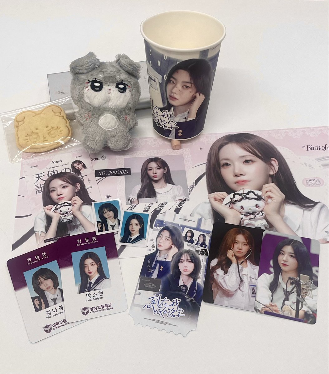 sogommi's tweet photo. #내_마음에_새겨진_이름_나경소현
#NAKYOUNG_Hidden_in_my_heart #SOHYUN_Hidden_in_my_heart
나경소현 생일축하해💕 https://t.co/x9NhrZTrMM