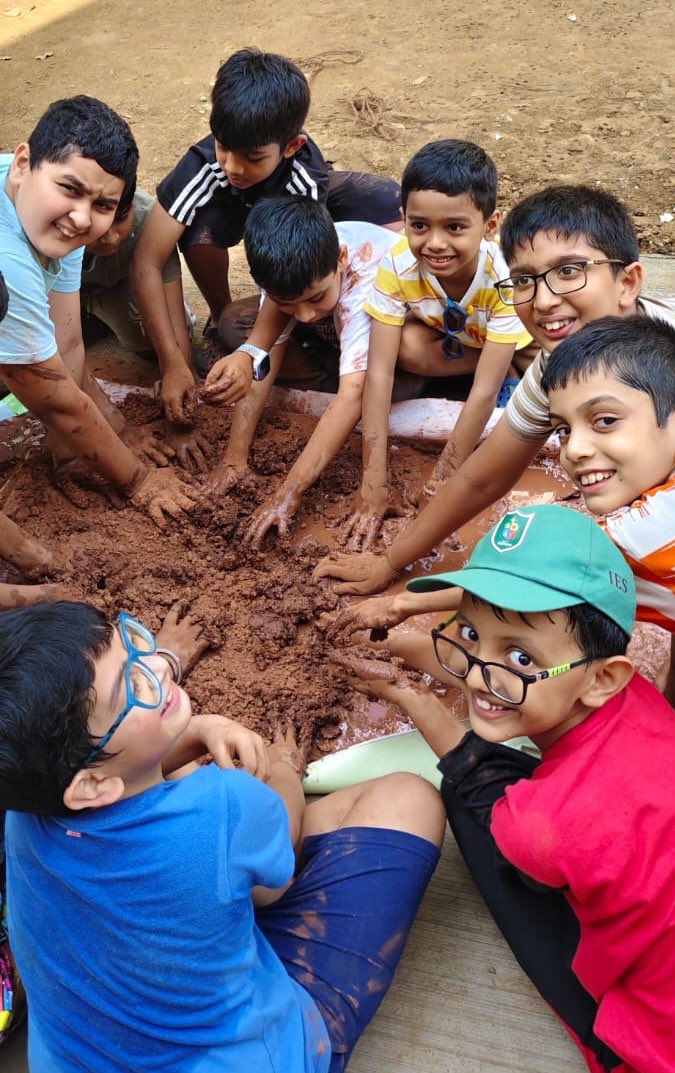 Teach your kids shastra as well as Shaastra👍

Teach them our fun traditions like making forts for Diwali instead of just shopping &amp; eating

It was such great FUN as kids as well as adults got their hands all muddy making the fort, decorating it with miniatures 

Diwali is about