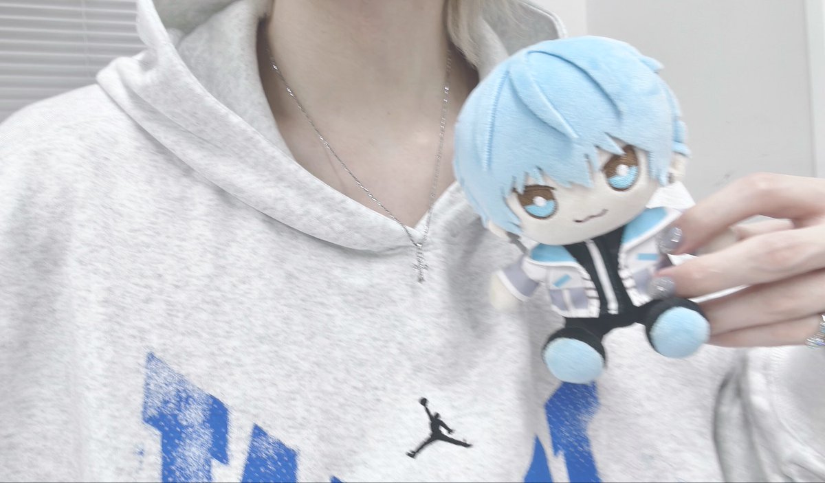 大阪ファンミありがとうやで🫶🏻

たまにはゆるい服で😸🩵