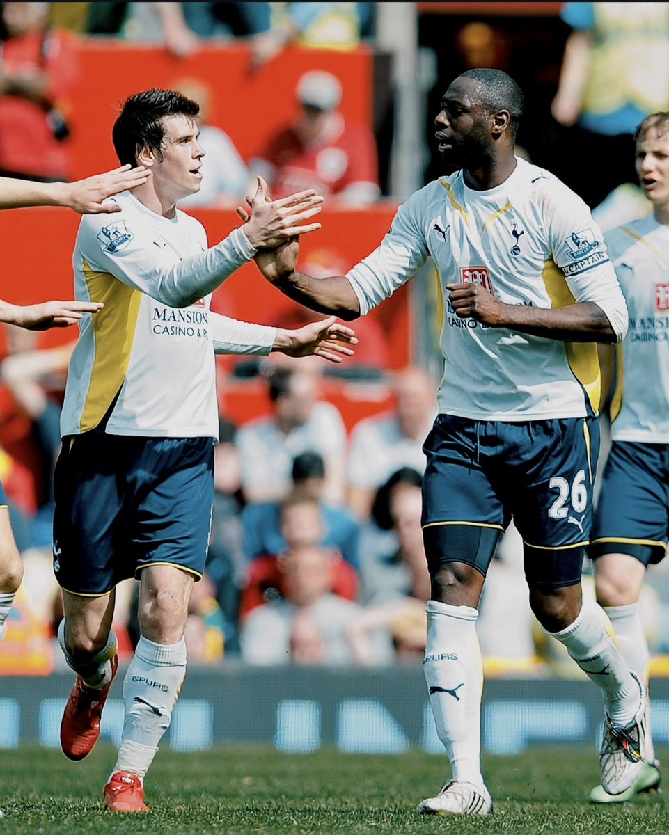 Tottenham_Feed's tweet image. Happy Birthday Ledley King 💪

#THFC | #COYS | #TOTTENHAM