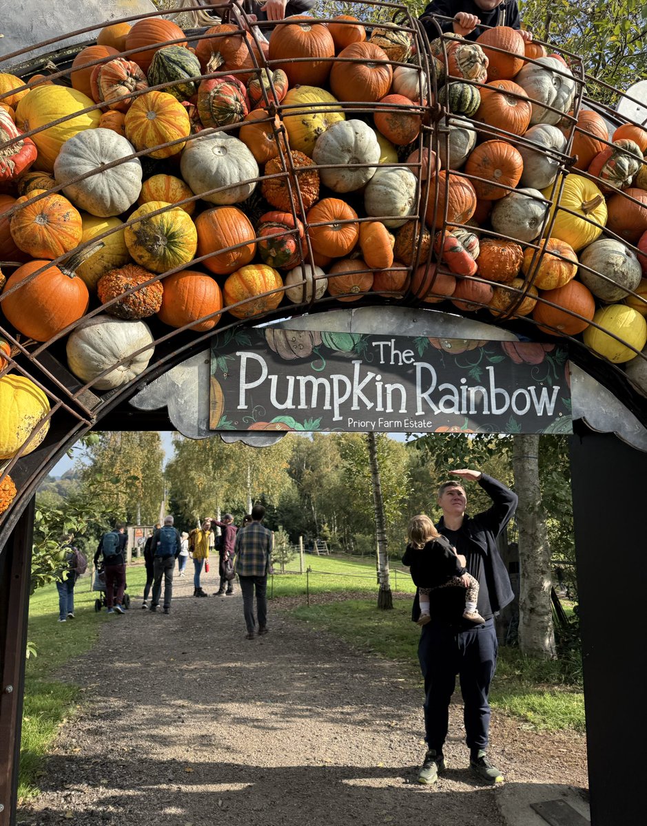 Cat Murray tweet media