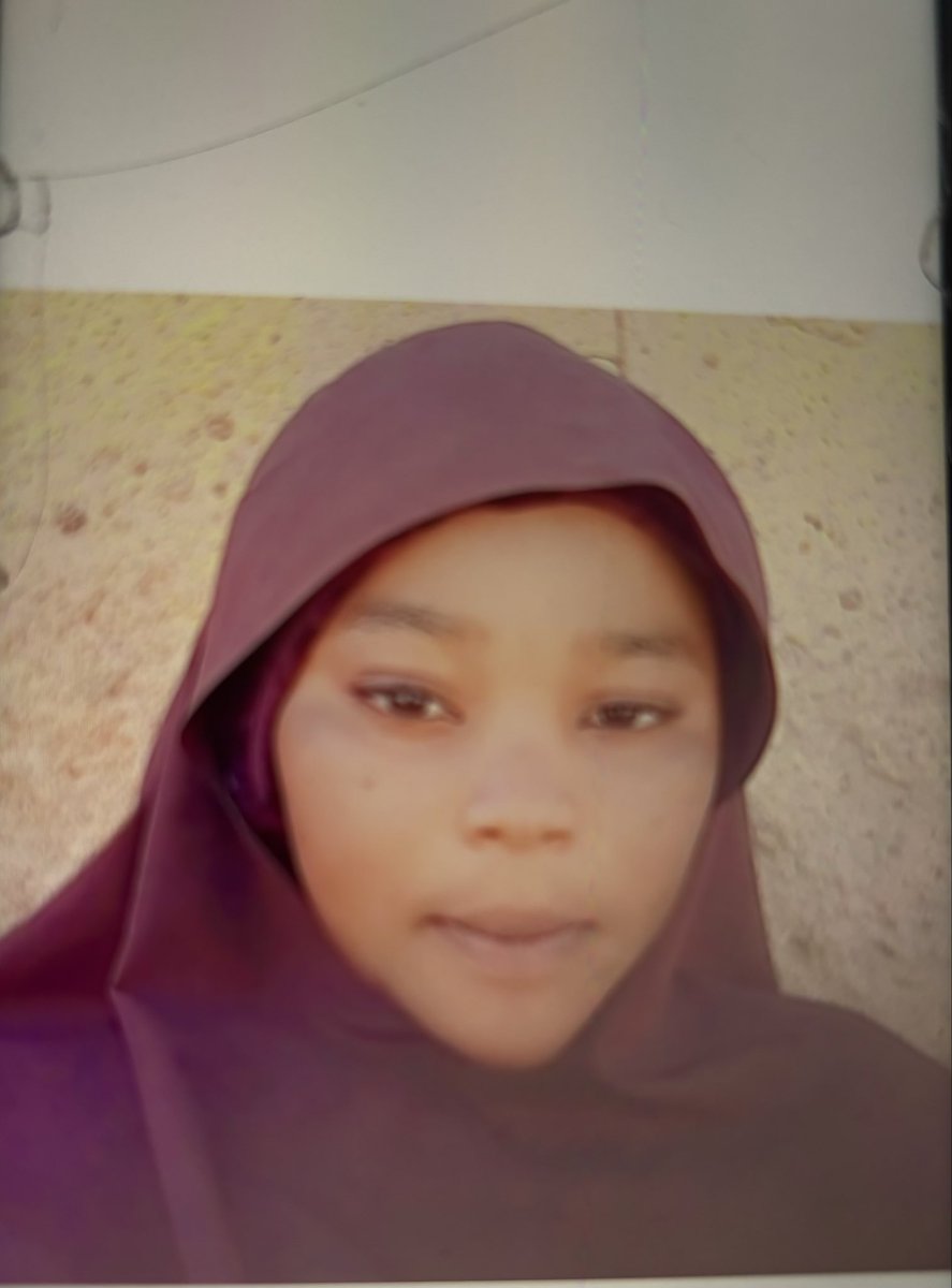 Dolandırıcılık mesajları gelmeye devam ediyor…

İlgili kurumlar hiç bir şey yapmıyor. Gsm operatörleri bloklayacak sistem kurmuyor, hatta kendiniz blokladığınızda aynı numaralardan mesaj gelmeye devam ediyor.

Dolandırıcılar o kadar pervasız ki, resimdeki kişi Hepsіburadа'dа İşе