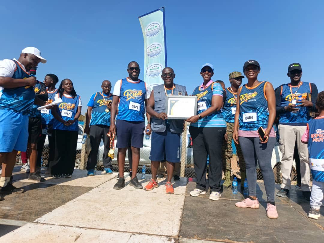 UgandaEC's tweet image. This morning, we joined hundreds of participants for the #CorporateRun2025 organised by @CorporateGamesUg, a cause in support of expectant mothers.

We used the opportunity to encourage corporates to actively and peacefully participate in all stages of the electoral process,…