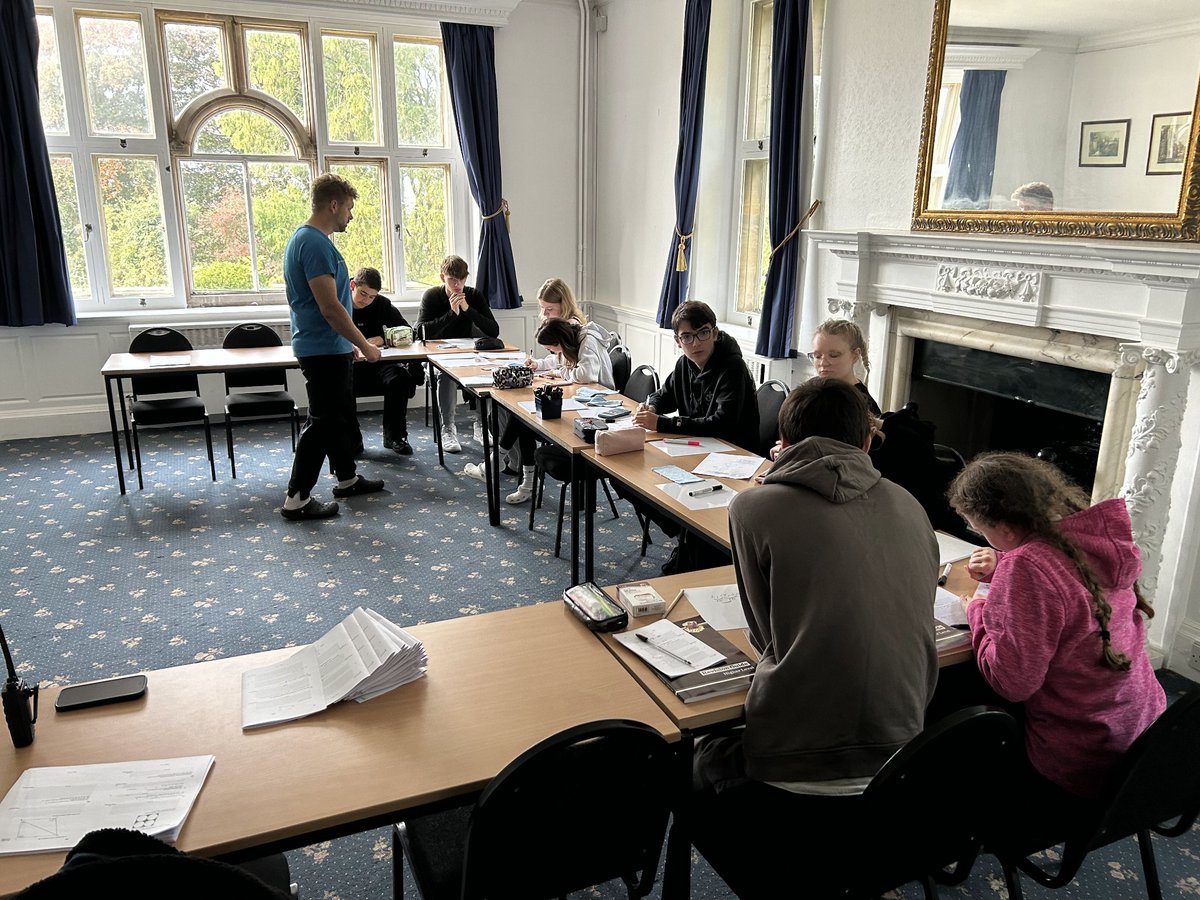 TMB_School's tweet image. What a brilliant PGL revision weekend! Lots of fun had by all, hard work during revision sessions.  Students have been amazing! @PGLTravel #revisionweekend #STEER