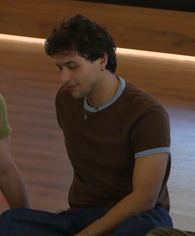 tolliverful1's tweet photo. Se admiten apuestas a ver quién es el próximo
#OTDirecto12O https://t.co/hqSMy0Tb7O