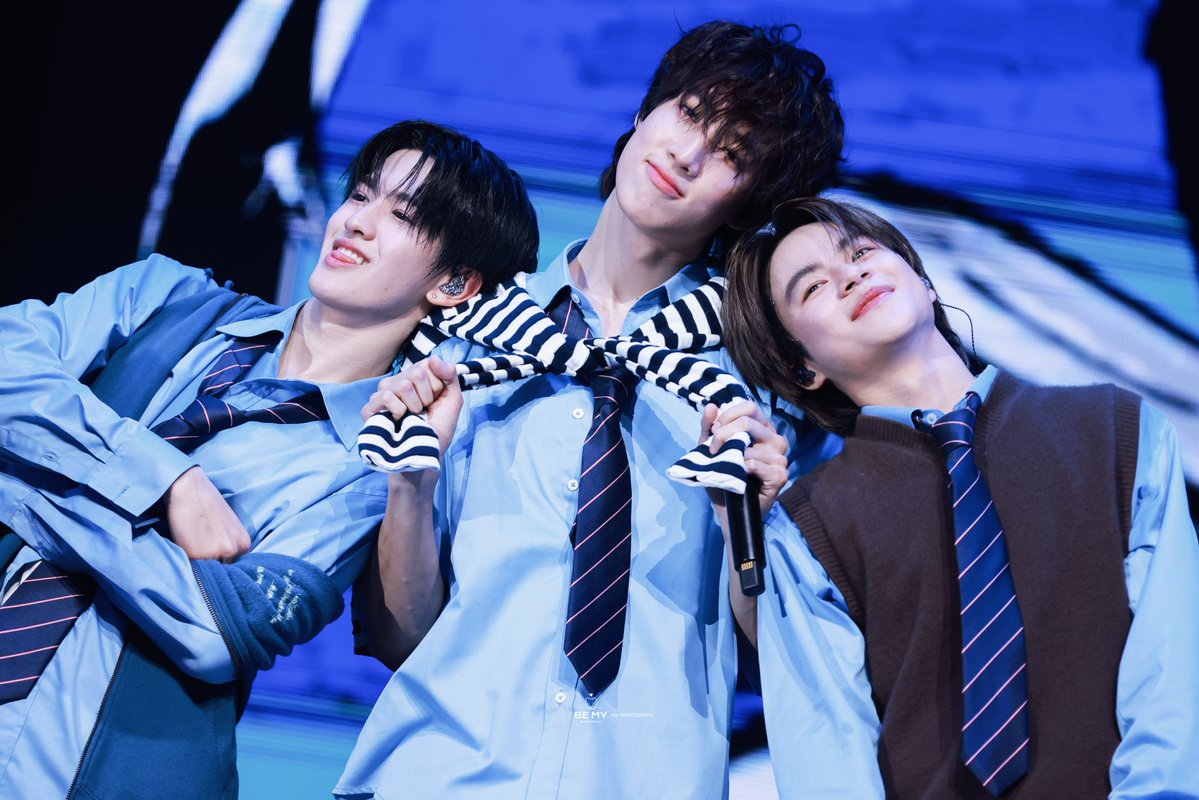 040716net's tweet image. 251011 

 #NOWFESTxBUS

@alan_pasawee
@Jinwookkimjin
@Marckrisk 

#ALANpasawee
#JINWOOKkim
#MARCKRIS 
#BUSbecauseofyouishine