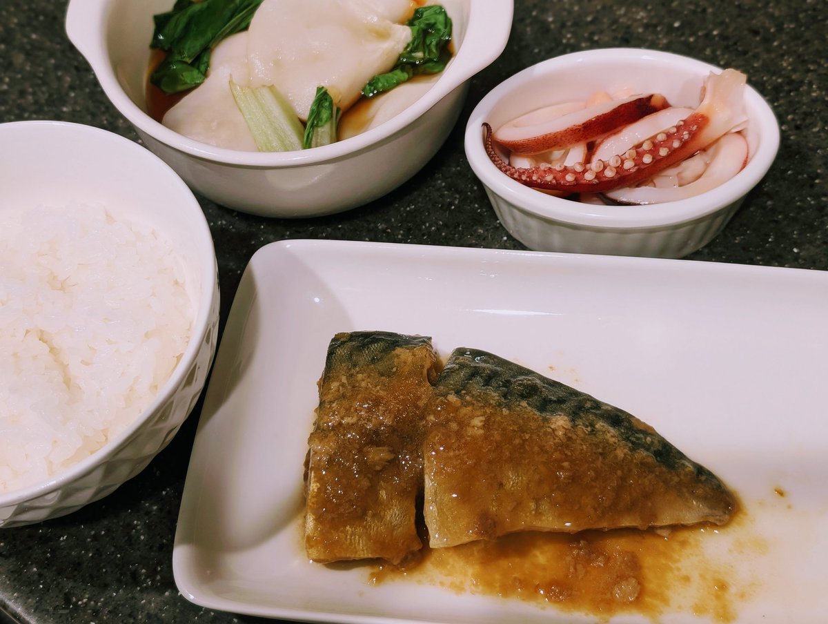 tmm_supino0017's tweet image. Tonight’s dinner — simmered mackerel in miso sauce. #dinnertime