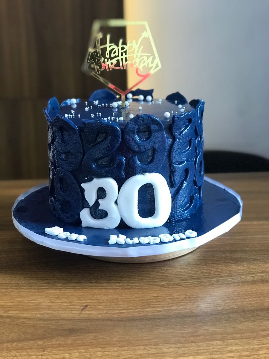 SharonDatau's tweet image. Created this masterpiece for an amazing husband from his beautiful wife 😍. Women who take their time to gift their men are awesome honestly 🧍‍♀️❤️