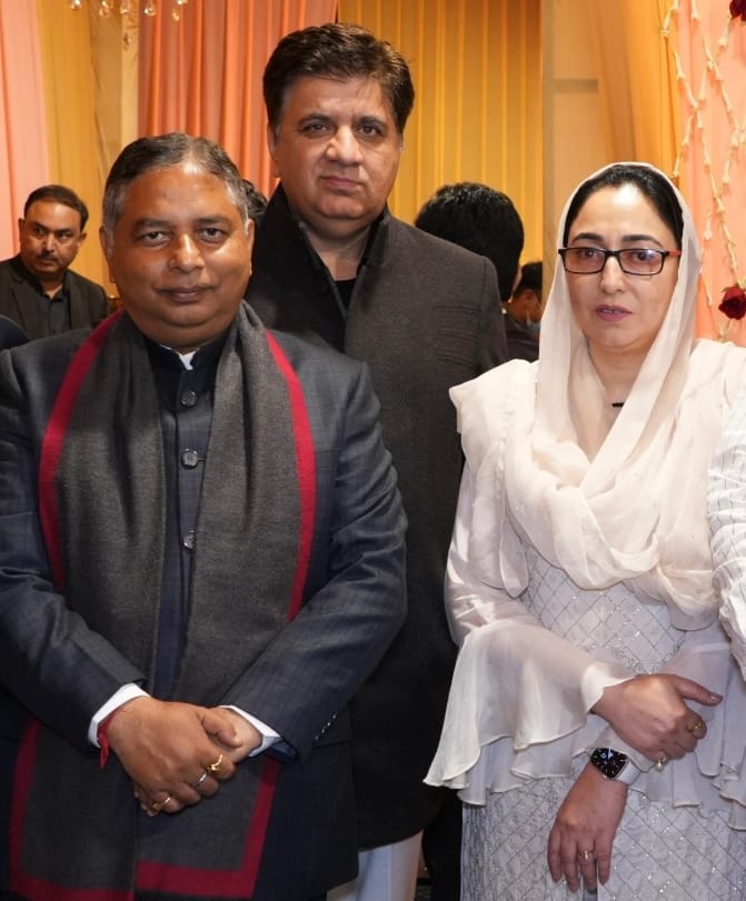 drdarakhshan's tweet image. Congratulations to the worthy @BJP4JnK President Shri Sat Sharma Ji (@iamsatsharmaca) for his party candidature for the #RajyaSabha elections. Wishing him grand sucess and a great future ahead. 
@BJP4JnK के अध्यक्ष श्री सत शर्मा जी (@iamsatsharmaca) को #राज्यसभा चुनाव के लिए…