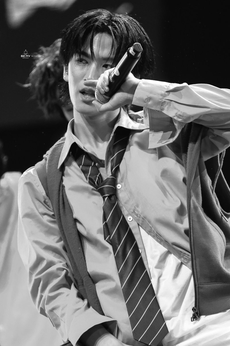 040716net's tweet image. 251011 

 #NOWFESTxBUS

@Jinwookkimjin 

#JINWOOKkim  
#BUSbecauseofyouishine