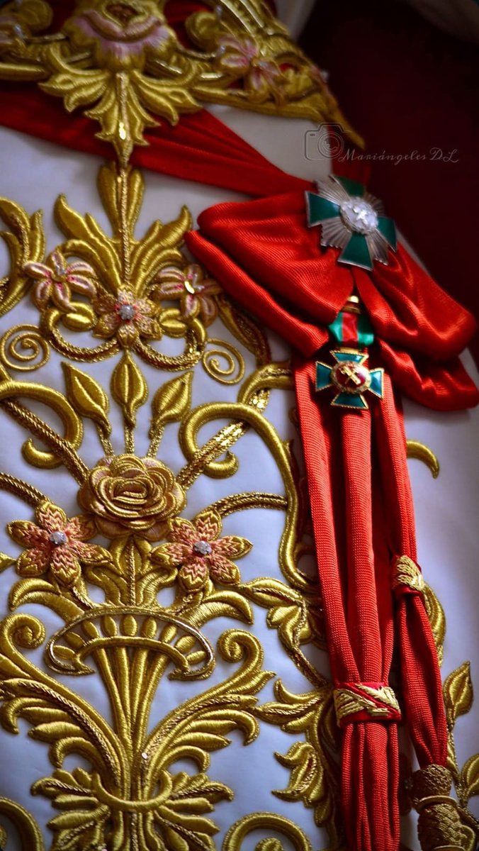 Pedimos a nuestros Sagrados Titulares y a la Virgen del Pilar, que siga siendo guía y protectora de la ciudad de Úbeda y de todos aquellos que la veneran.