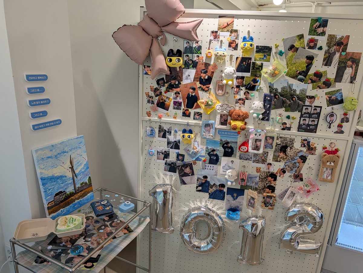 jjongxiaoxiong's tweet photo. so many cute bears,, ty for the snack~
🧸🍈
#팀딩굴댕굴_대장_종호키우기 https://t.co/NMLMtBwR3u