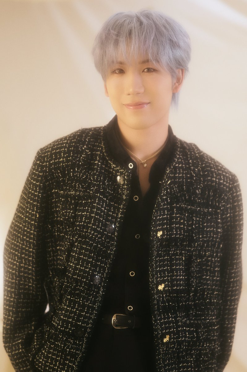 mazzel_official's tweet image. ⁺‧┈┈┈┈┈┈┈┈┈┈┈┈‧⁺

　　MAZZEL 4th Single
　　　　&quot;Only You&quot;
　　2025.11.26 Release

⁺‧┈┈┈┈┈┈┈┈┈┈┈┈‧⁺

Member’s Solo Photo
#HAYATO

#MAZZEL_OnlyYou
#MAZZEL