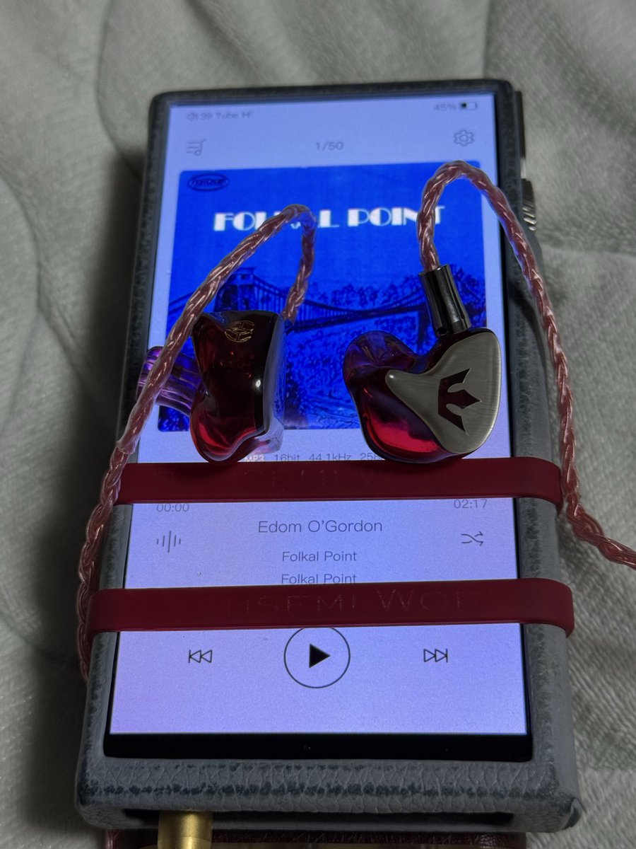 帰宅中の曲
Reol/劣等上等
Dio/Black
Lavay Smith &amp; Her Red Hot Skillet Lickers/Sent For You Yesterday
PIERROT/PERFORMANCE
The Pirates/I Can Tell
ムック/背徳の人
Soundgarden/By Crooked Steps
Rancid/Disorder And Disarray
ガゼット/CALM ENVY