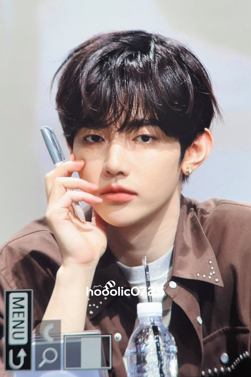 hooolic0725's tweet image. 251012

#장하오 #ZHANGHAO #章昊 #ジャンハオ
#ZB1       #제로베이스원       #ZEROBASEONE