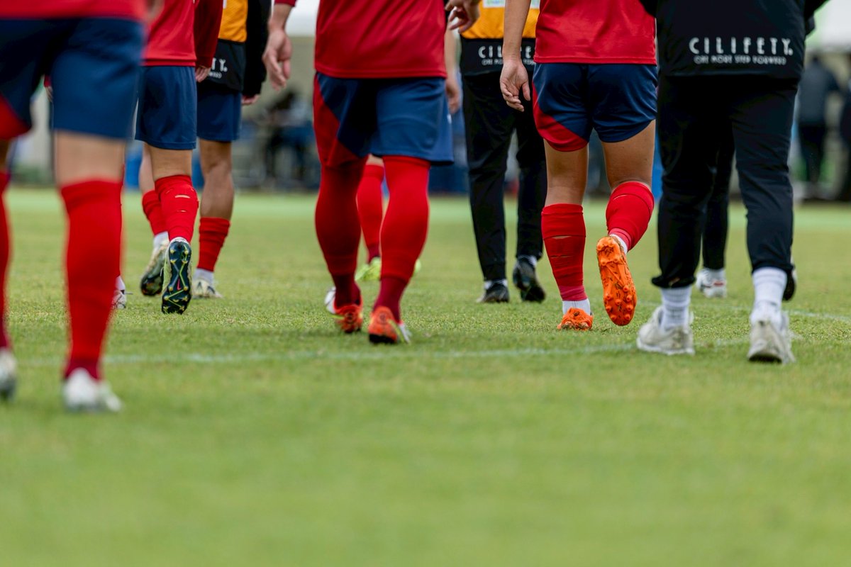 BELUGAROSSO's tweet photo. 𝗧𝗛𝗔𝗡𝗞 𝗬𝗢𝗨 𝗙𝗢𝗥 𝗬𝗢𝗨𝗥 𝗦𝗨𝗣𝗣𝗢𝗥𝗧🔴🔵

#青森全社 たくさんのサポートありがとうございました。

“ベルガロッソのチャレンジは終わらない”
来シーズンの闘いにむけて準備していきます🔴🔵

#常昇｜#ベルガロッソいわみ https://t.co/zGP3prH1QT