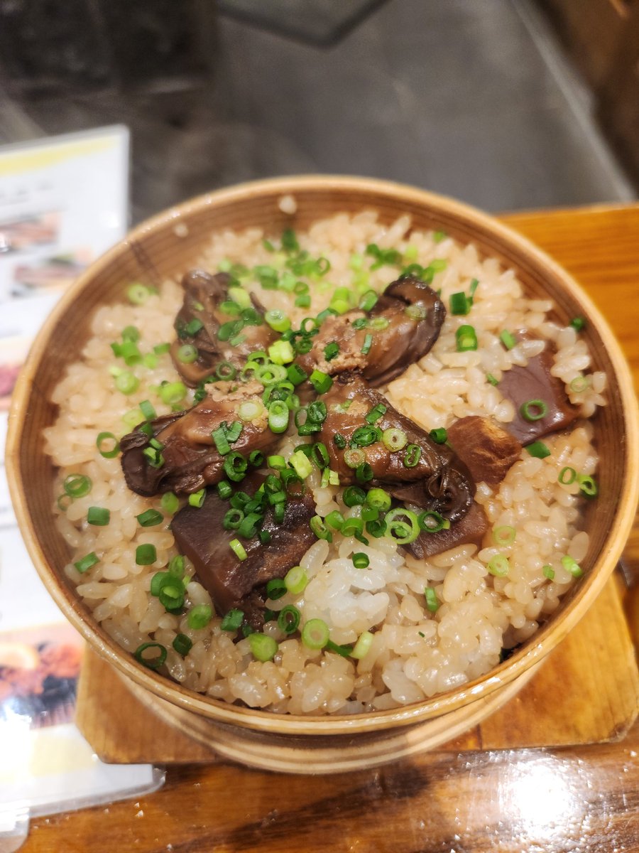 昨日韓国から帰ってきて日本橋の方で映画見てご飯