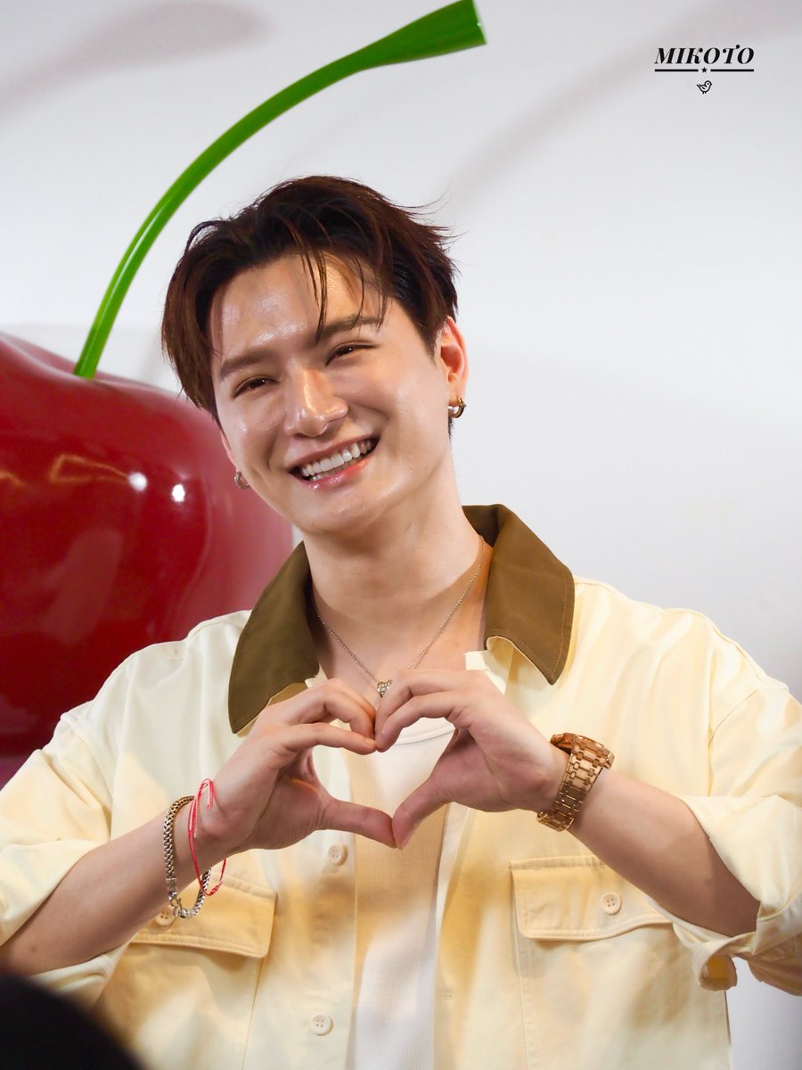 snt_piyo's tweet photo. 💞🐱

#ITSSKINxKristPerawat #KristPerawat https://t.co/FLdK1pXvzs