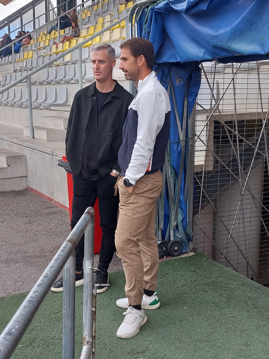 Prolegómenos del gran duelo de Autonómica, <a href="/adcolmenarviejo/">A.D. Colmenar Viejo</a> - <a href="/AravacaCF_/">Aravaca C.F.</a> , con la distendida charla de los entrenadores, Chema Hidalgo y Pepón López Cortijo, que hoy vuelve a la que fue su casa hace dos campañas