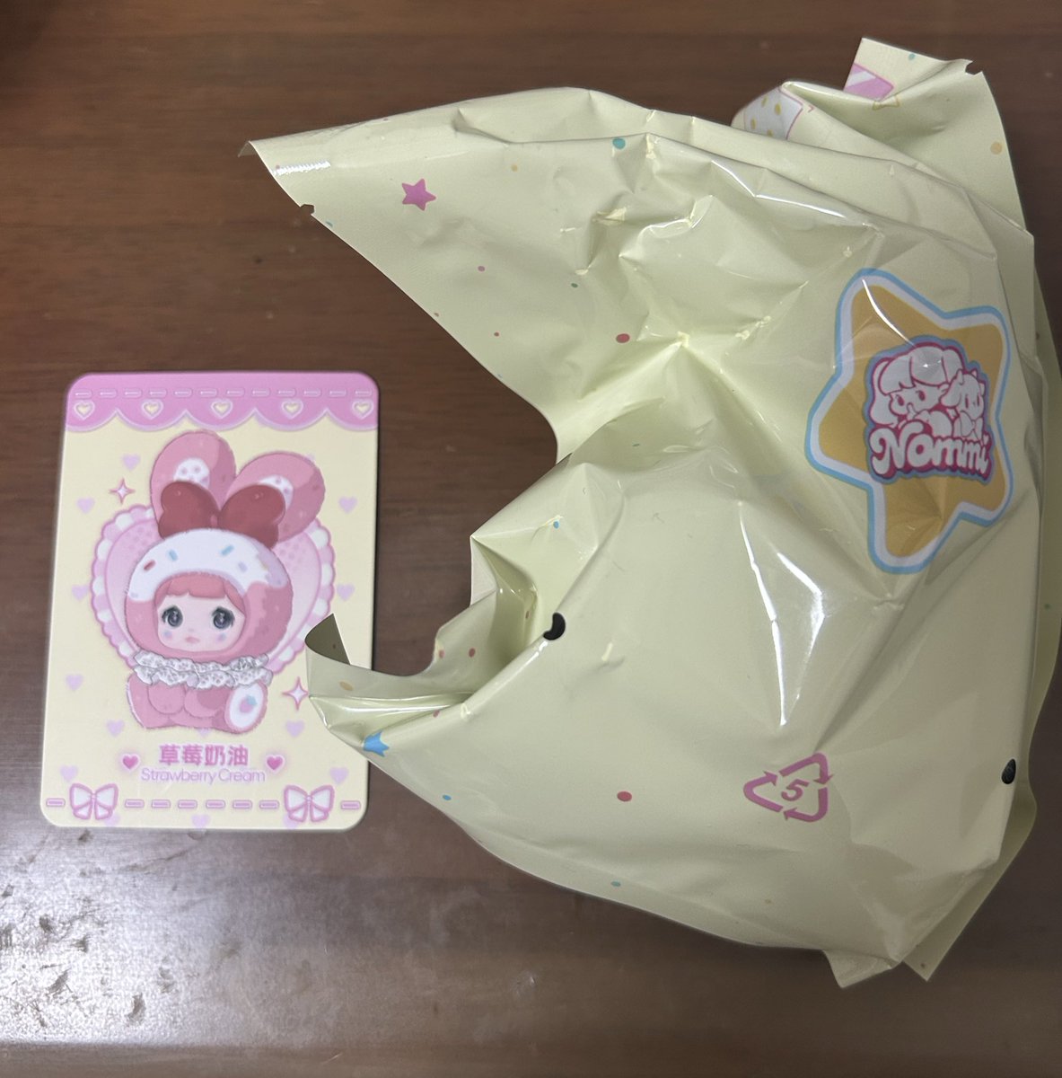 bab_usabr's tweet photo. @tori535353 コメントから失礼いたします。
当方ストロベリークリームを所持しておりますが
郵送での交換は可能でしょうか。
ご検討よろしくお願いいたします https://t.co/C6Oy1NTKaC