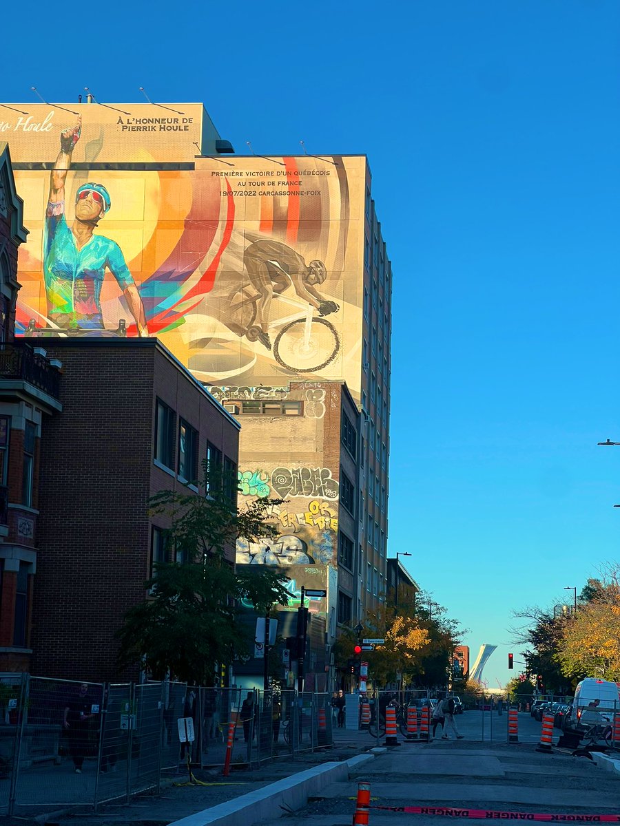 born2win514's tweet photo. #Montreal 🇨🇦 https://t.co/ryABH6G8T1