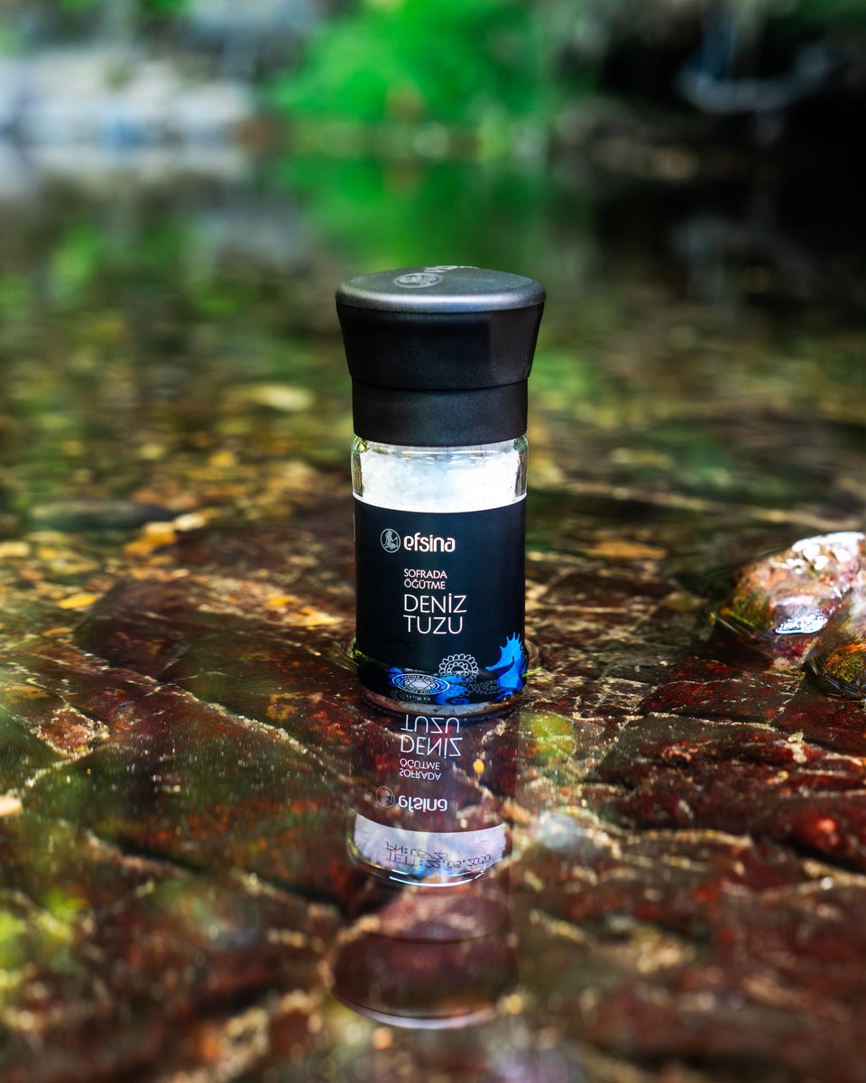 Her kristalinde denizlerden gelen lezzet ve doğallık. 🌊

Efsina Sofrada Öğütme Deniz Tuzu, rafine edilmemiş yapısıyla doğadan gelen mineral zenginliğini yemeğinize taşır. 🧂
.
🌐 efsina.com