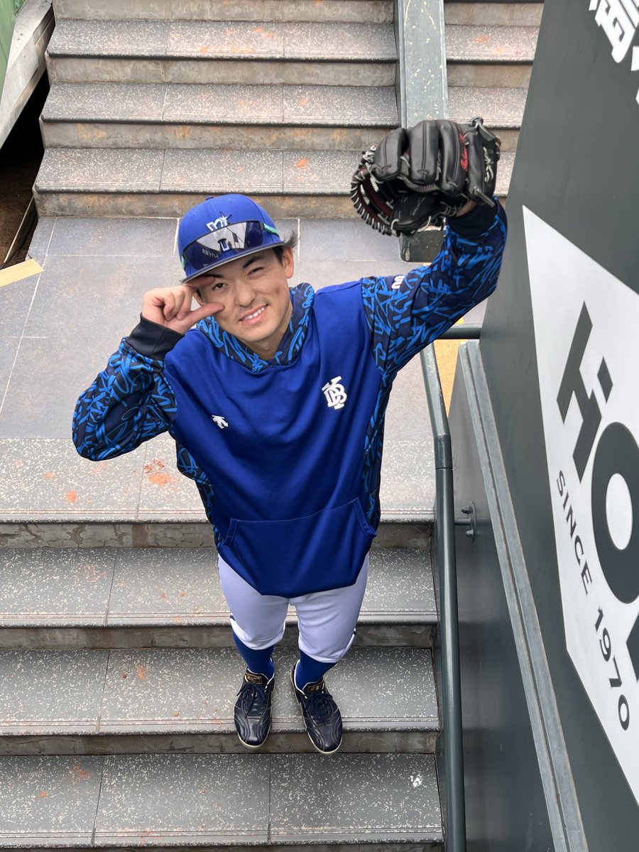 MORISON (@morison3) on Twitter photo 延長11回裏2アウトから
横浜ベイスターズ⭐️サヨナラ👋
キタ💨💨💨💨💨‼︎‼︎!
横浜7×-6巨人
\横浜優勝/
#ベイスターズ 延長11回裏2アウトから
横浜ベイスターズ⭐️サヨナラ👋
キタ💨💨💨💨💨‼︎‼︎!
横浜7×-6巨人
\横浜優勝/
#ベイスターズ