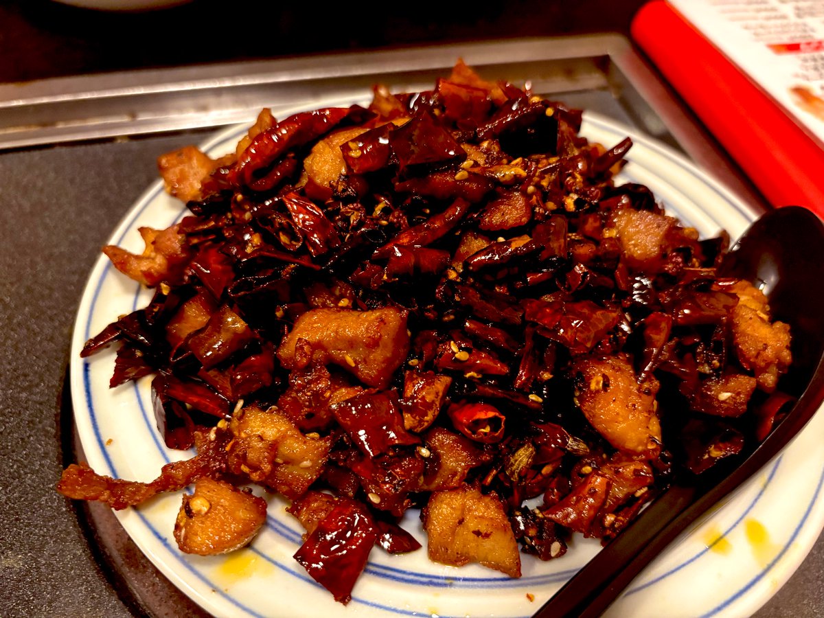 紅楼夢打ち上げということで東方JAZZサークル周辺のみなさんと火鍋来ました😍

修羅場だけど息抜き大事(๑•̀ㅂ•́)و✧