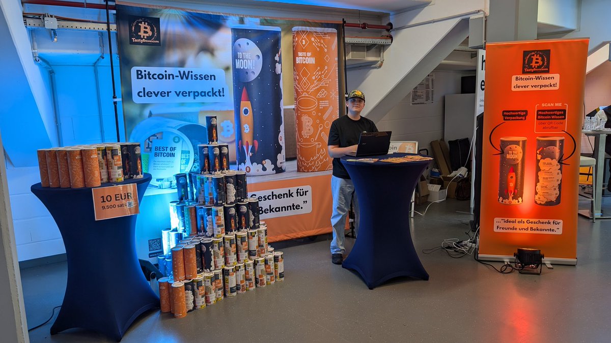 Danke, Ingolstadt! 🙏
Unsere 🍝 #TastyBitcoin-Dosen waren auf dem #BitcoinForumBayern der Renner 🚀
Das Feedback war unglaublich – viele meinten: „Endlich ein Bitcoin-Geschenk, das Sinn macht!“
Darum: bis Weihnachten nur 9,95 €  👉 tastybitcoin.com
#Bitcoin #HODL
