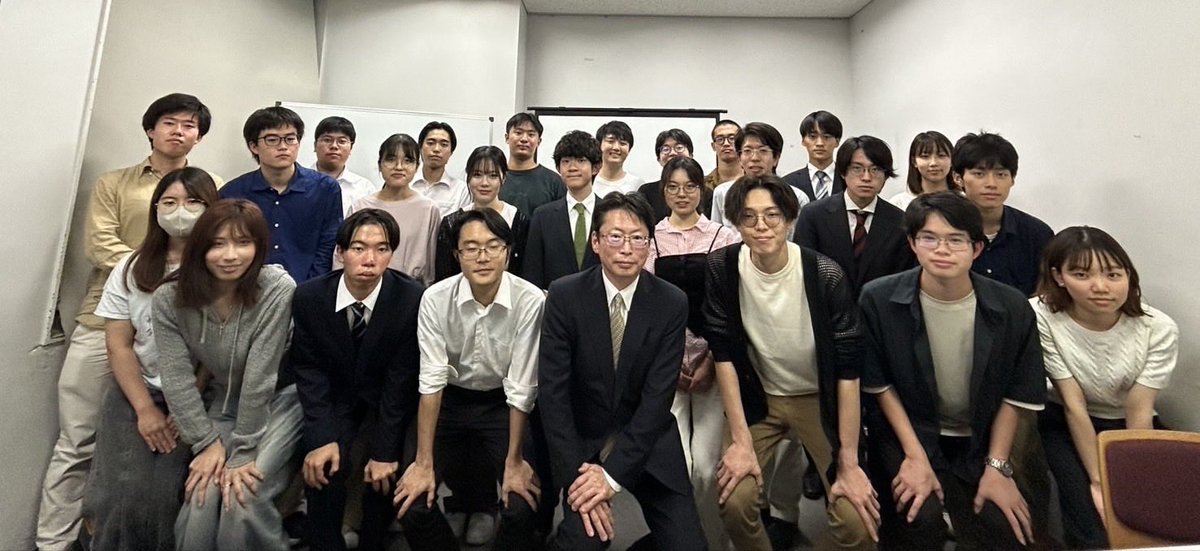 日本政治勉強会】 10月8日、中央大学法学部教授 中北浩爾先生をお招き