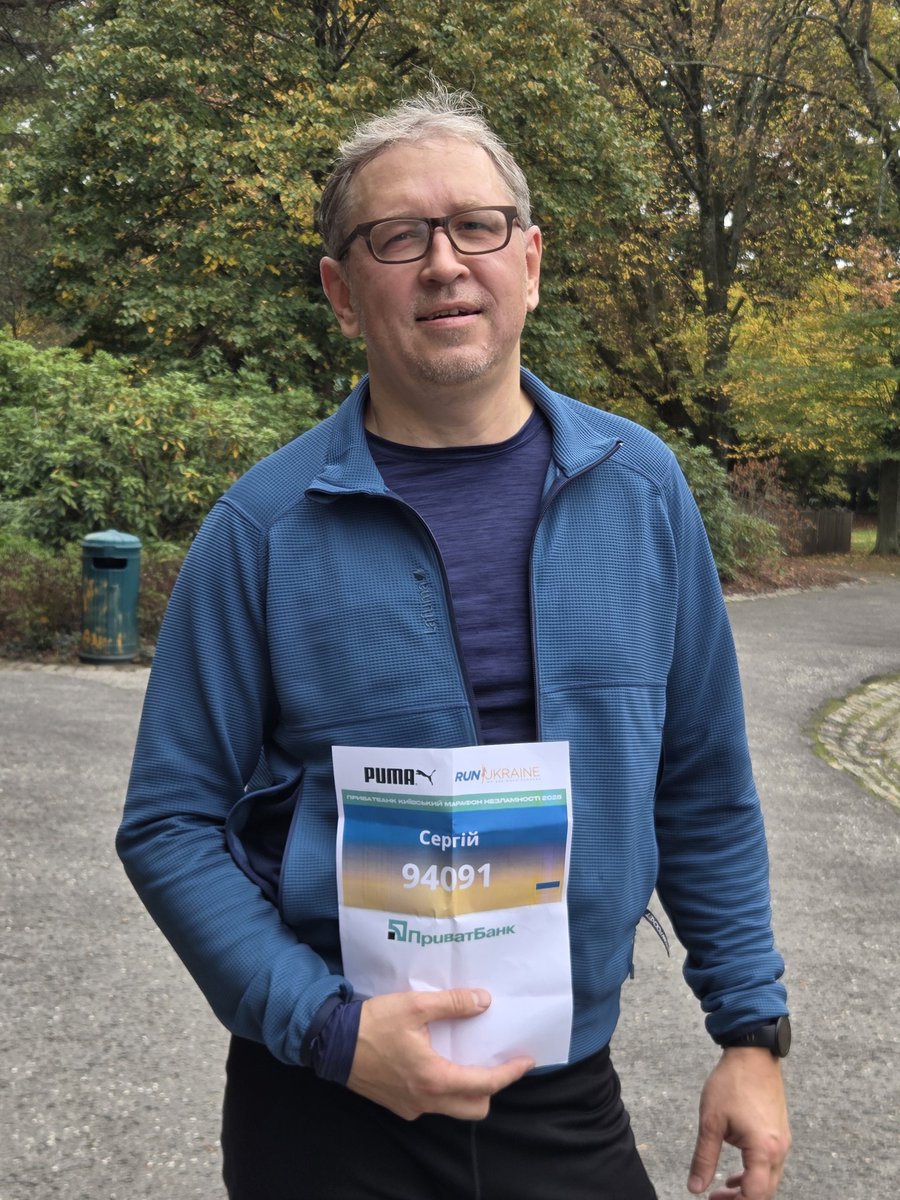 Humbled to join from Brussels🇪🇺 <a href="/MFA_Ukraine/">MFA of Ukraine 🇺🇦</a> team at #KyivUnbrokenMarathon2025 to pay tribute to the enduring resilience of Ukraine🇺🇦 #бігтиразом
<a href="/UA_EUMission/">UKR Mission to the EU</a>