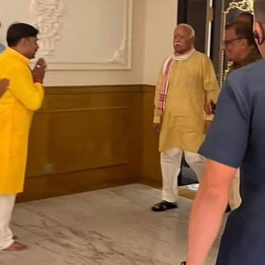 Gaurav_Prakash1's tweet image. 11 सितंबर अवतरण दिवस,राष्ट्रीय स्वयं सेवक संघ के सरसंघचालक एवं हम सभी राष्ट्रवासियों के आदरणीय श्रद्धेय श्री मोहन मधुकर  भागवत जी को जन्मदिन की हार्दिक बधाई एवं शुभकामनाएं।
#MohanBhagwat
#RSS4Nation