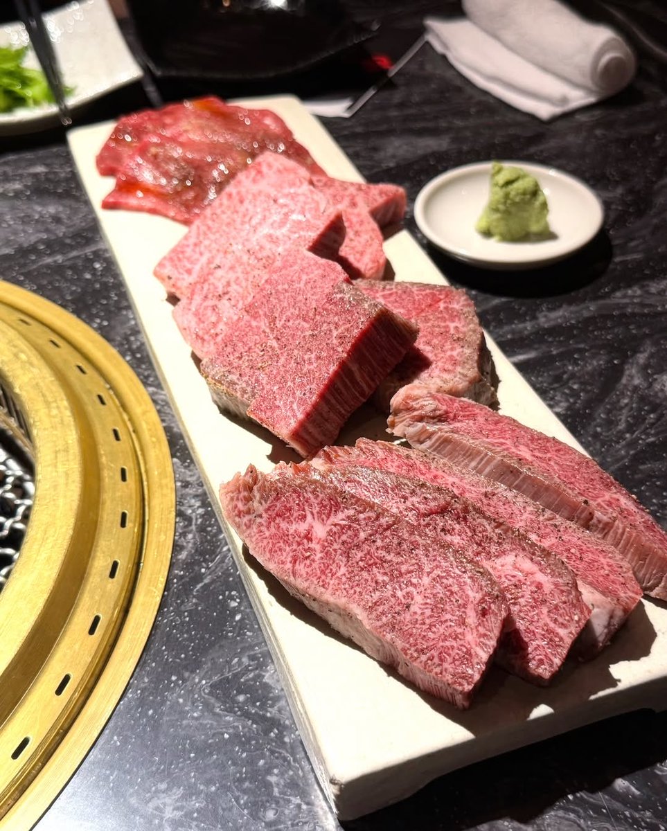 dive_mikikun's tweet photo. IVEが食べた麻布十番の焼肉屋さん

KABUN-AZABUJUBAN
050-5593-6498
東京都港区東麻布3-8-10 バーリータワーズ 1F
https://t.co/QxIg6ZHBT1 https://t.co/HivUlXrv0h