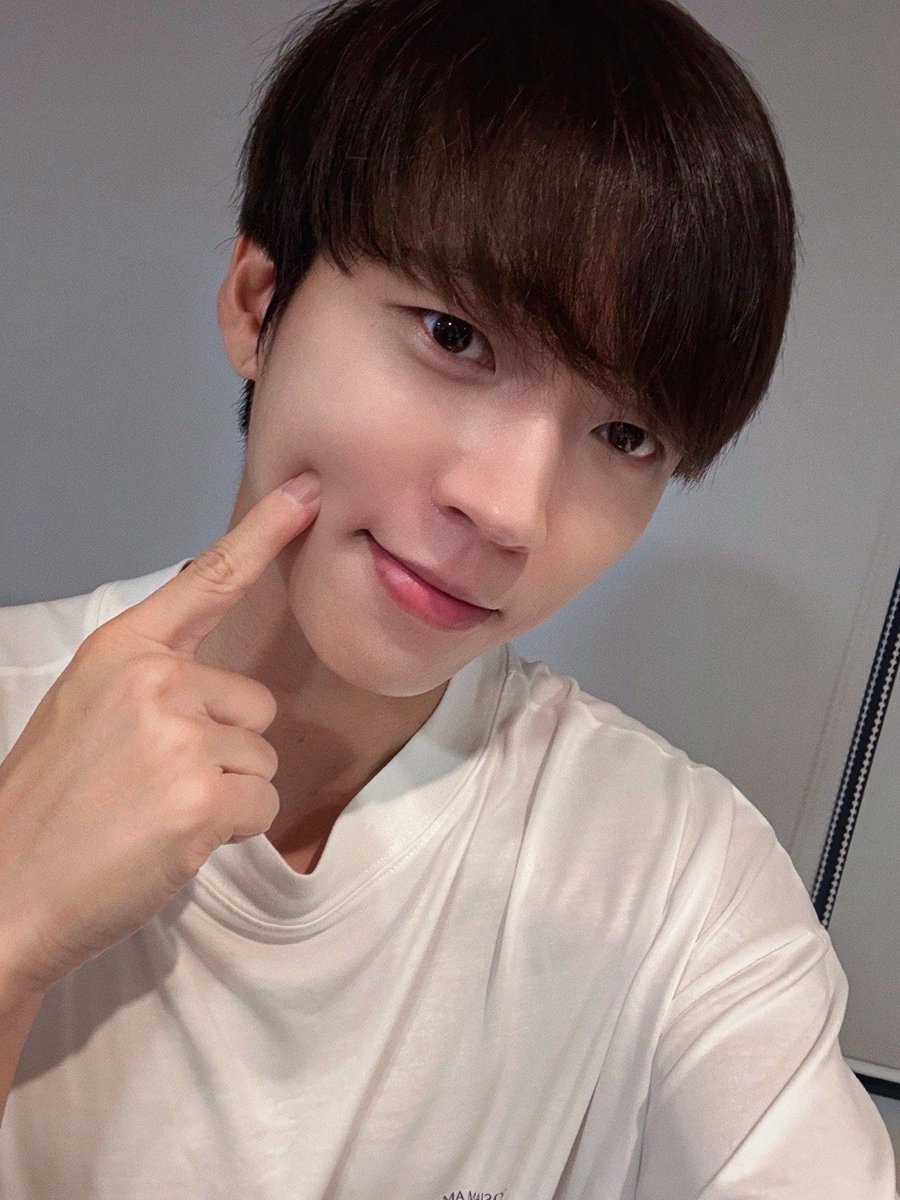 [PIC] 251012 INFINITE Woohyun Official Weibo Update 

#인피니트 #우현 #남우현 m.weibo.cn/detail/5220978…