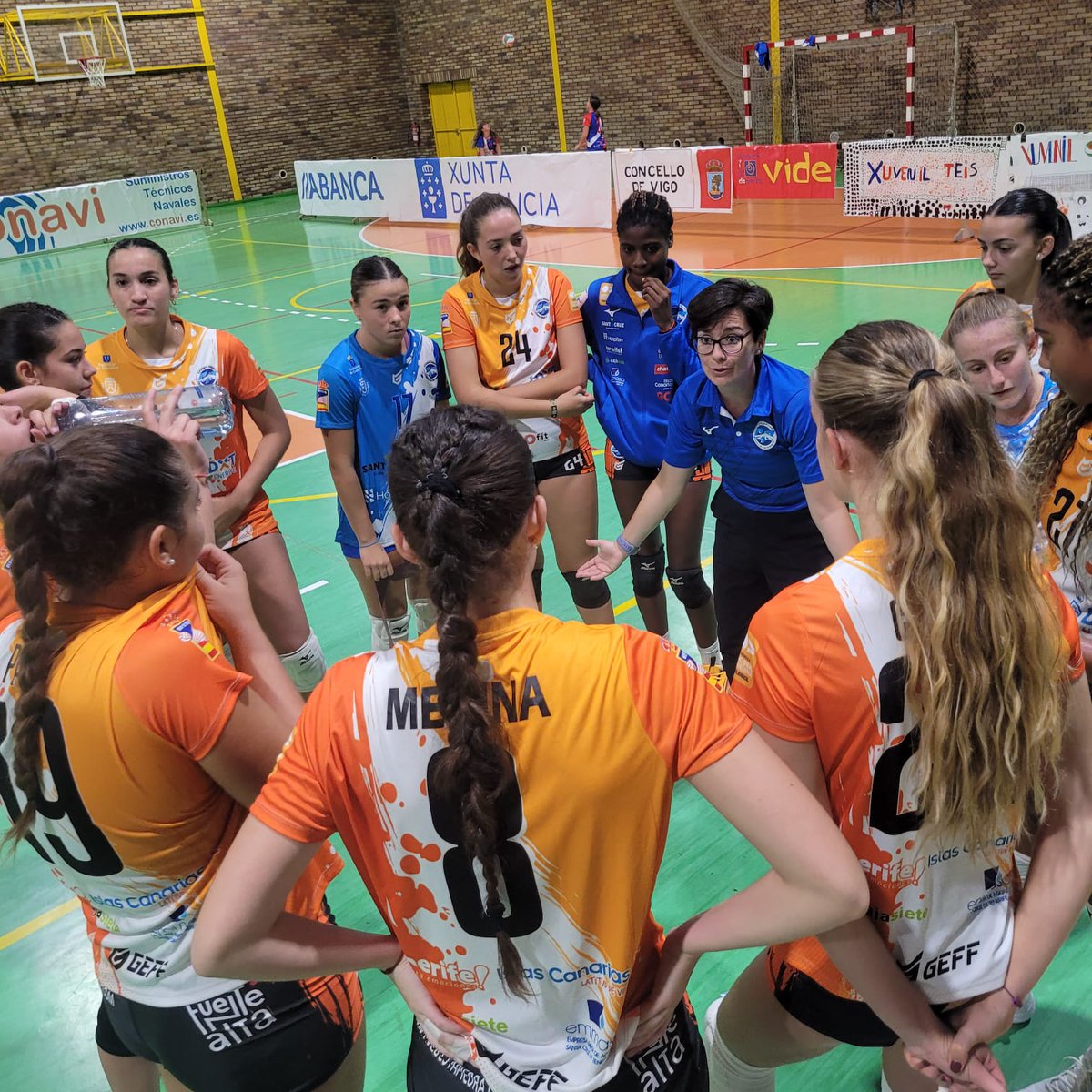 Cvcuestapiedra's tweet photo. En la tarde de ayer el conjunto de Primera división cayó en su visita a Vigo donde se midió al Xuvenil Teis, 3-1 en partido igualado. A seguir #visittenerifeES #DXTenerife #deportesctfe #AyuntamientoSC #Emmasa #chafiras #chafirasconeldeporte #AgendaDeportesSC. https://t.co/ERtwJvBEfg
