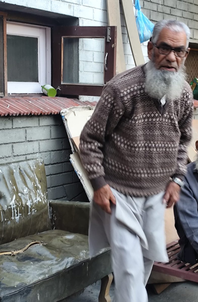 zahoora08574301's tweet image. 3️⃣+ decades later, one video call. glimpse of Sir Bashir Sahib.
Mentor. Football lover. Role model.
Older, yes but the same soul that shaped us .Tears. Memories. Gratitude. 4ever #Student Sir be blessed keep well ❤️🩹 ❤️🩹 ❤️🩹
Thanks @azharhussain for making this happen. 🙏