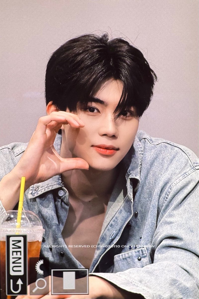 fire050110's tweet image. 251012

미남강아지 하이용🫰

#PARKGUNWOOK #박건욱 #ZEROBASEONE #ZB1 #제로베이스원 #ゴヌク #パクゴヌク