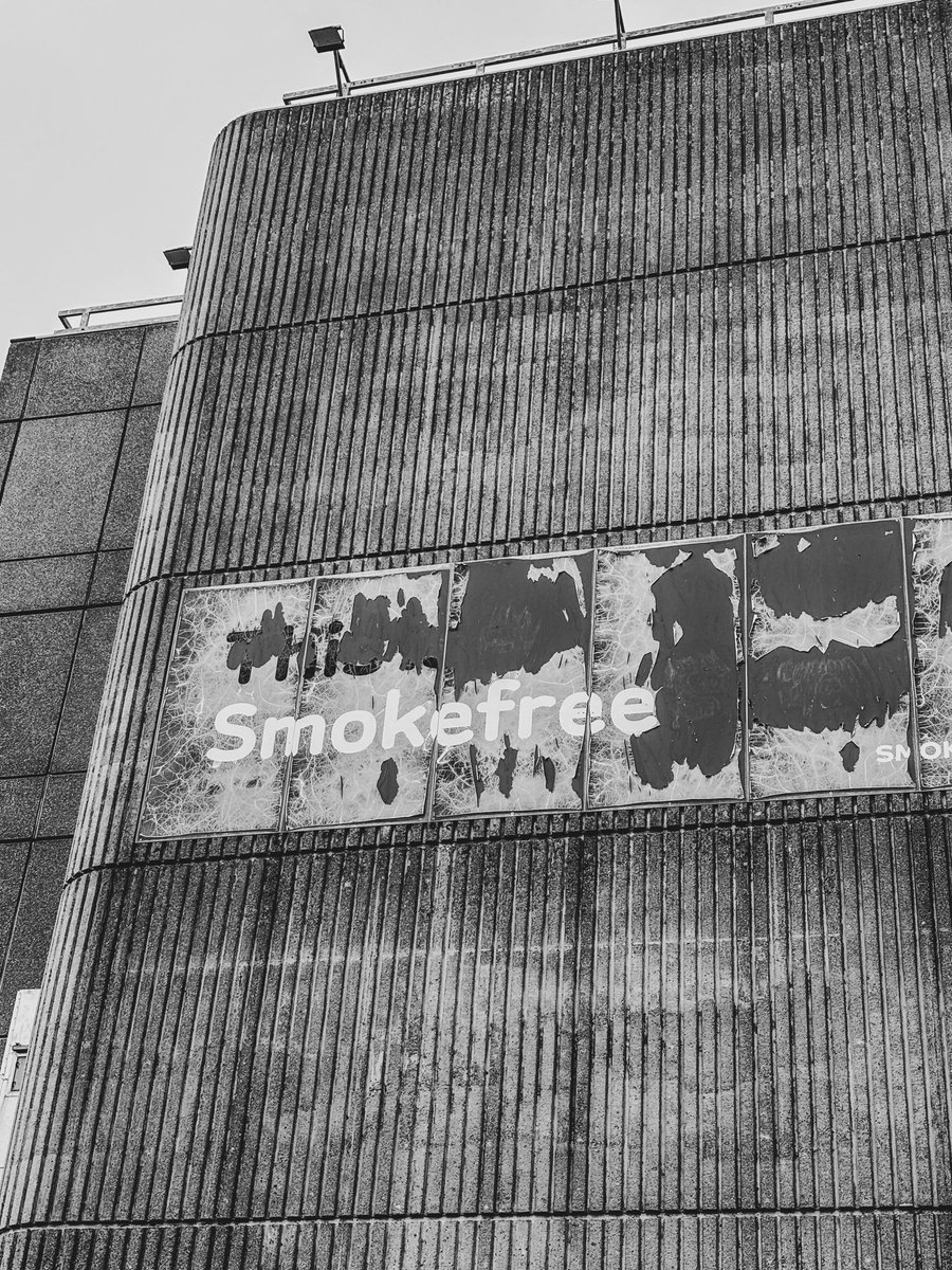 Pretty cool industrial vibes at the hospital 🖤💀