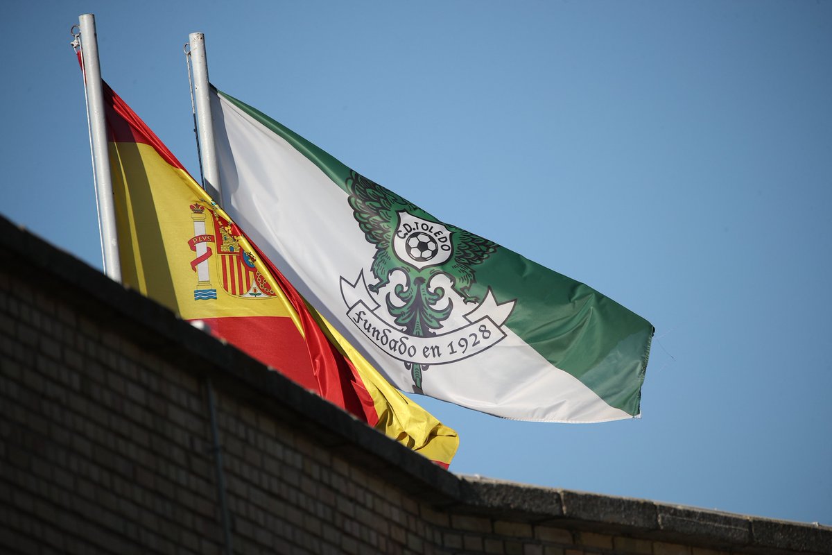 💚🤍❤️💛❤️

¡Feliz Día de la Hispanidad!  

#SiempreCDToledo 💚⚪️