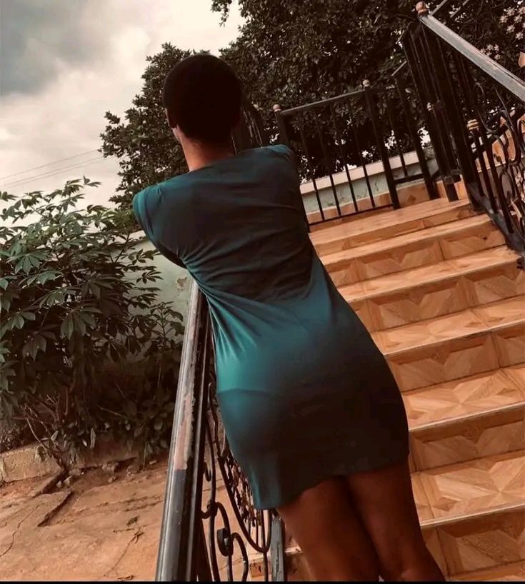 fintanjr_'s tweet image. Kwenye hii post wana wamejimaliza mnoo, kwa kifupi sana mh. asingeteseka  angetuacha tu sisi tumeridhika😂💔.