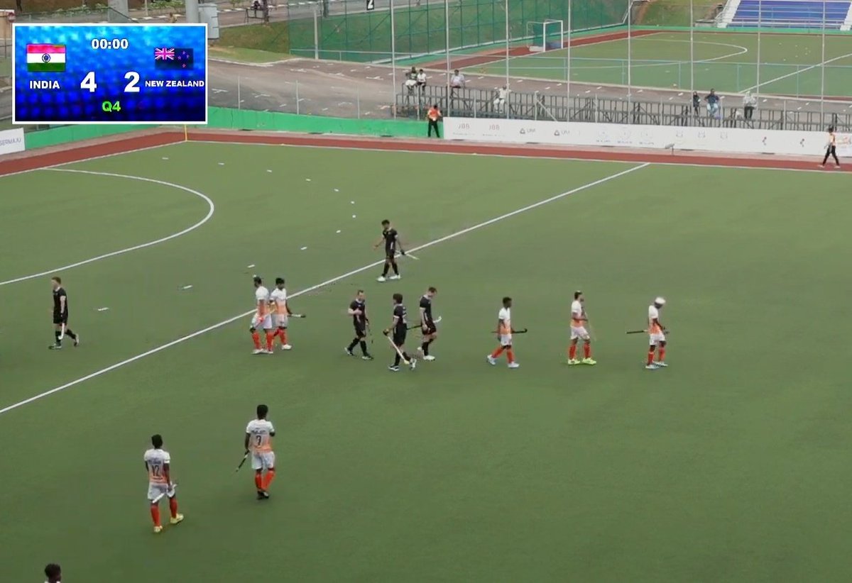 🏑 SULTAN OF JOHAR CUP : BACK-TO-BACK WINS FOR INDIA

India beat NZ 4️⃣ - 2️⃣ to register second win in as many games in Sultan of Johor Cup, 2025

Scorers:
Arshdeep, Sunil (PC), Araijeet, Rosan (PC)

👉 Up Next: 
🇮🇳 Ind vs Pak 🇵🇰 on 14th Oct, 6:05pm