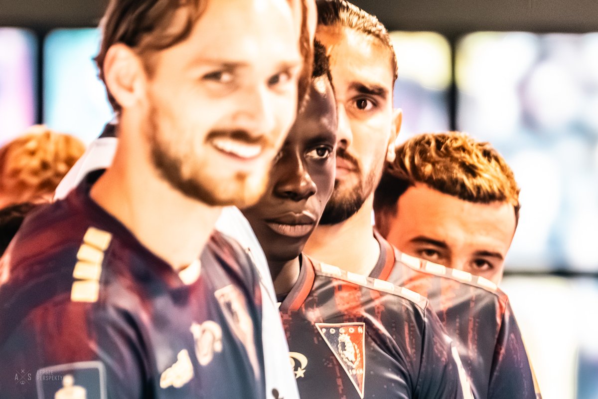 skrzypinski's tweet image. Warto zobaczyć, przyjedź do #Szczecin na mecz, będziesz wracał. Już jesteś nasz!

#POGWIS #ultras #fans