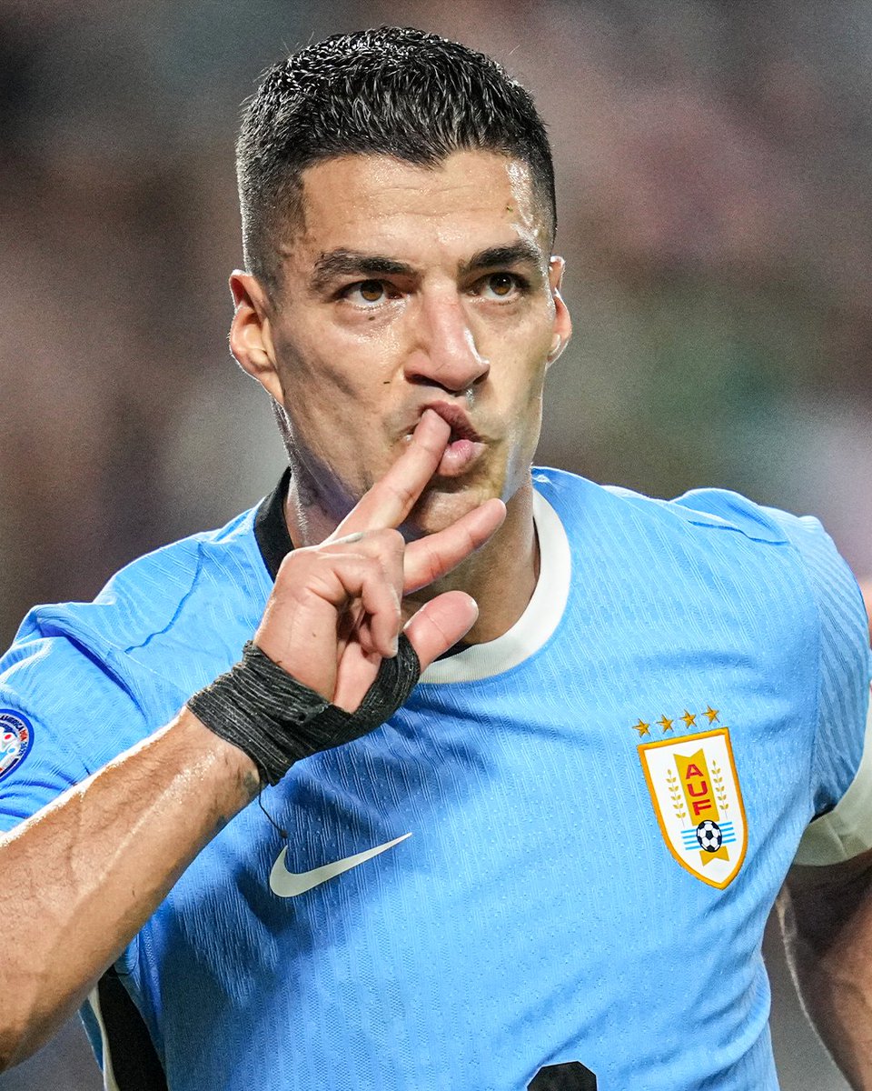 OneFootball's tweet image. Luis Suárez has now scored 600 career goals 😮🙌🇺🇾
One of the best strikers of his generation 😤⚽️