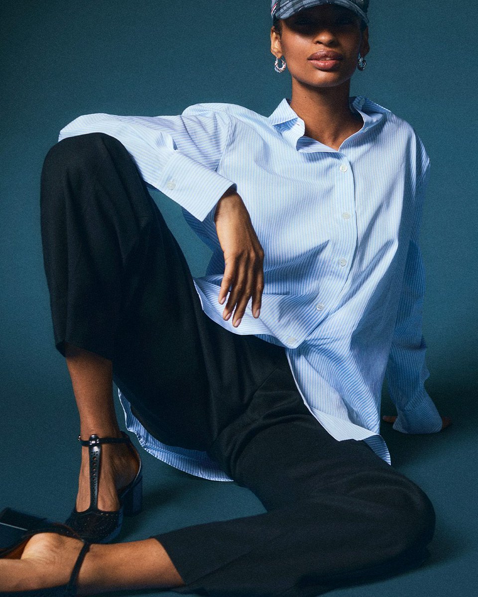 THEOUTNET's tweet image. 10/10/10 across the board. Make this effortlessly cool look yours — shop at the link the-outnet.visitlink.me/xA8WqL
