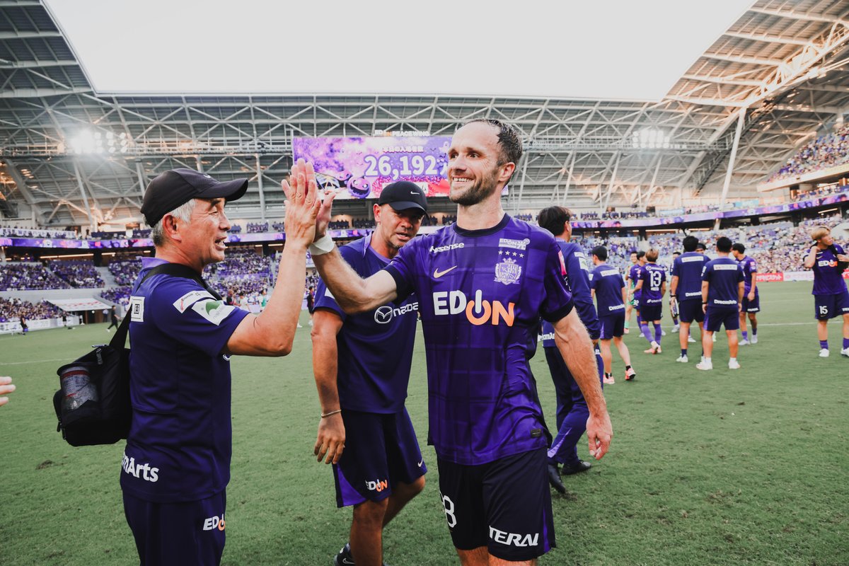 超ぶちあつ SMILE SHOT😆📸 試合後の笑顔をお届け🏹 #sanfrecce