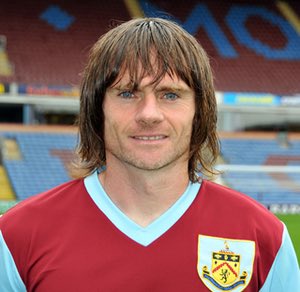 allmoshnopit's tweet photo. Cant get my head around young, long haired Graham Alexander. Beautiful barnets them #bcafc https://t.co/LCs7od67le