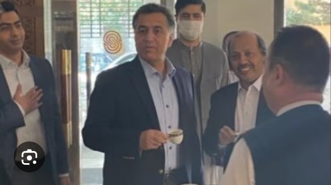 ZubairShahAgha1's tweet photo. طالبان کو افغانستان میں جمہوریت کے خلاف پناہ دی گئی اور افغانستان کو غیر مستحکم کرنے کے لیے دہشت گردی کی تربیت فراہم کی گئی
طالبان ہمارے اثاثے ہیں مشرف
طالبان ہمارے بچے ہیں
حمید گل
ٹی ٹی پی ہمارے اپنے لوگ ہے فیض حمید  افغانستان میں جمہوریت کے خاتمے اور طالبان کی فتح کو پاکستان کی فتح قرار دے کر جشن منایا گیا۔
