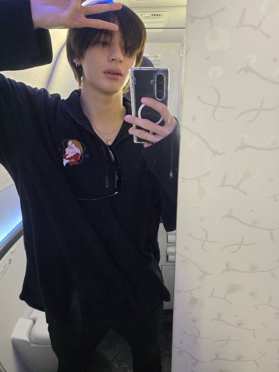 riize_archives's tweet image. 251012 #ANTON riize_official instagram